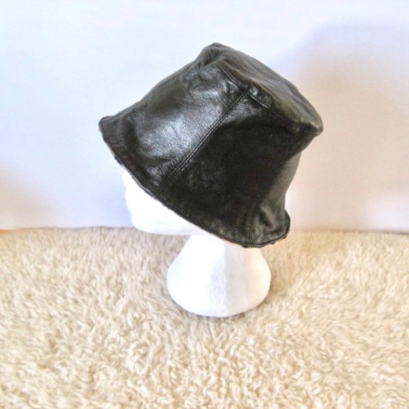 Luana Ferracuti Bucket Hat - Picture 3 of 6